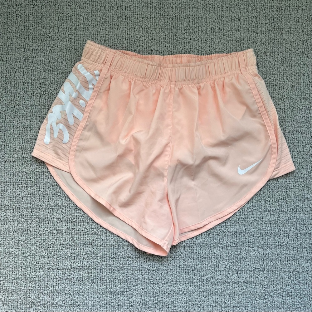 Nike Dri-FIT Mid-Rise 2.5" Brief-Lined
Running Shorts